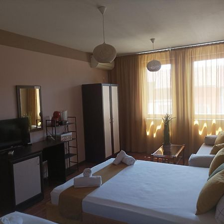 Cosy Apartments And Spectacular Rooms Fotiadis Велико Търново Екстериор снимка