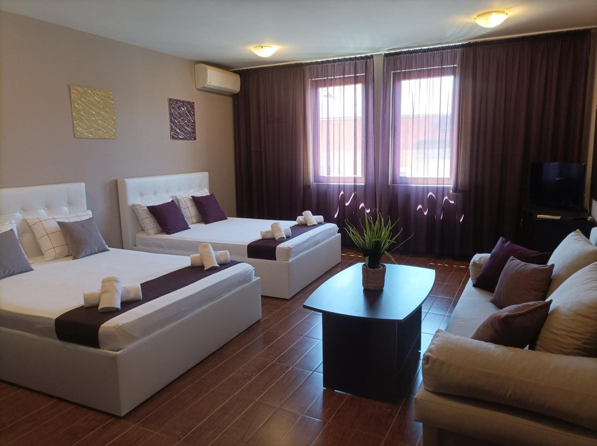 Cosy Apartments And Spectacular Rooms Fotiadis Велико Търново Екстериор снимка