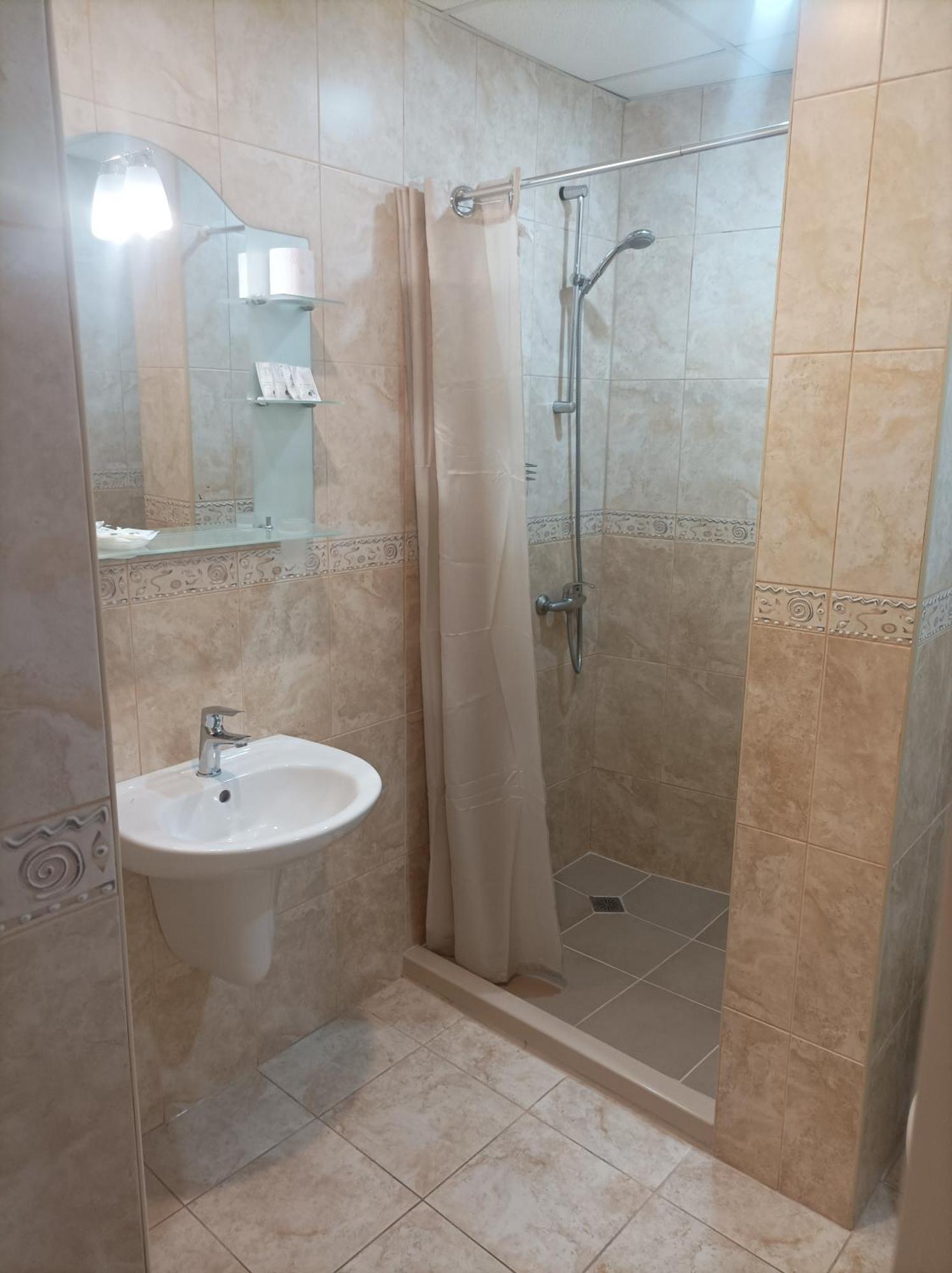 Cosy Apartments And Spectacular Rooms Fotiadis Велико Търново Екстериор снимка