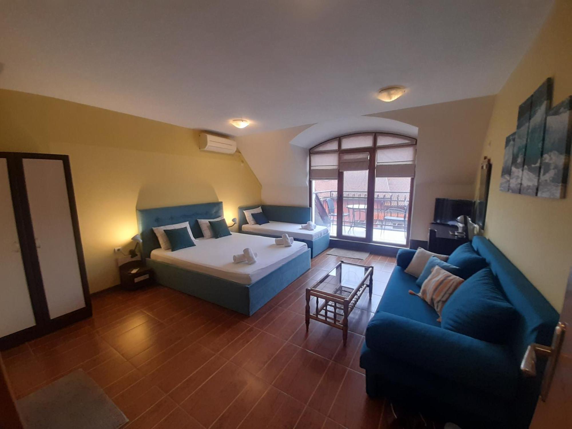 Cosy Apartments And Spectacular Rooms Fotiadis Велико Търново Екстериор снимка
